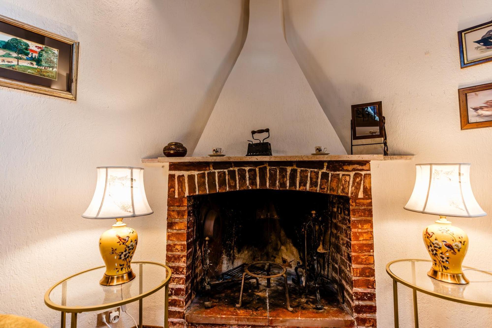 Castello Brancaccio Hotel San Gregorio da Sassola Екстериор снимка