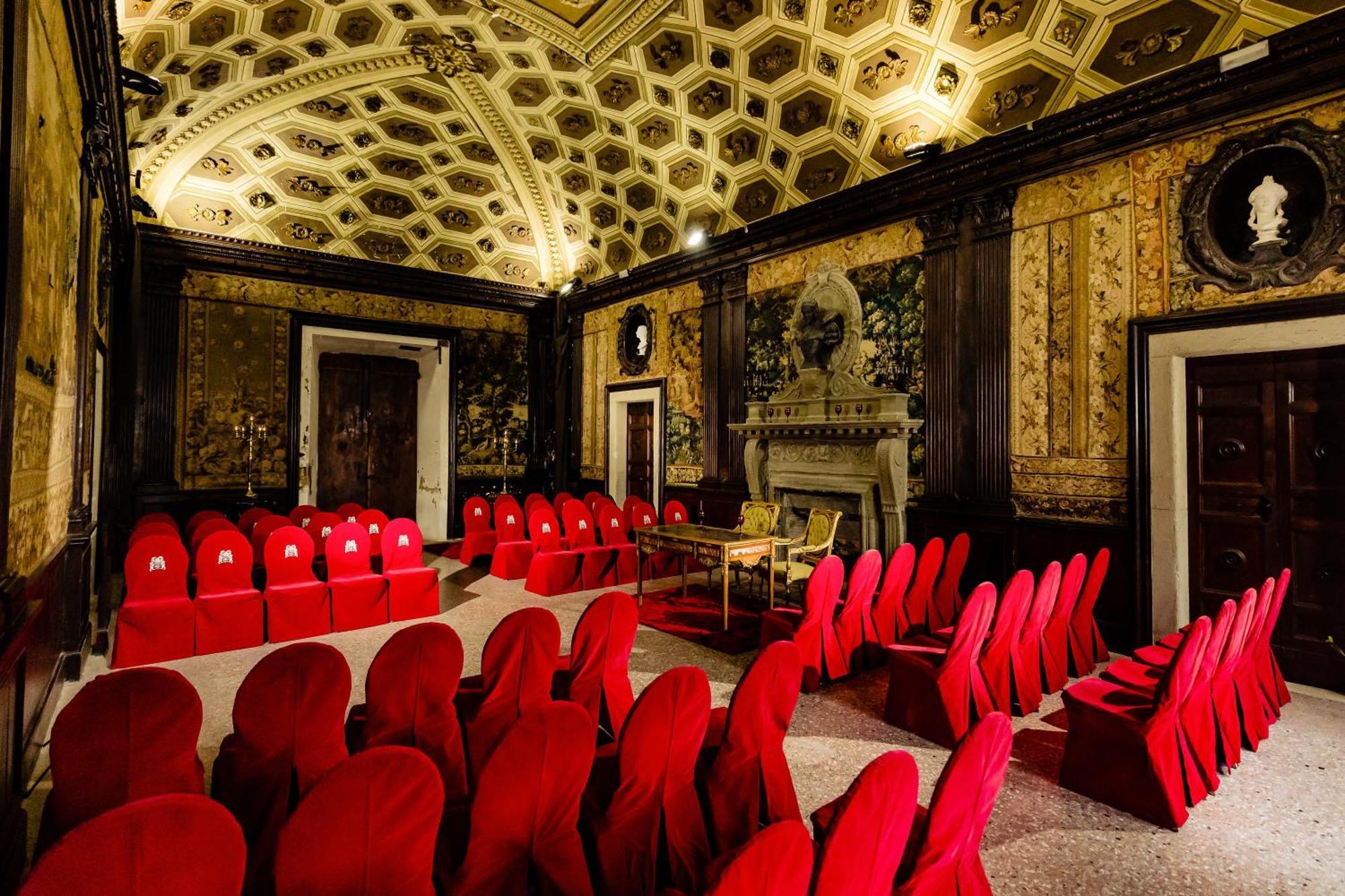 Castello Brancaccio Hotel San Gregorio da Sassola Екстериор снимка