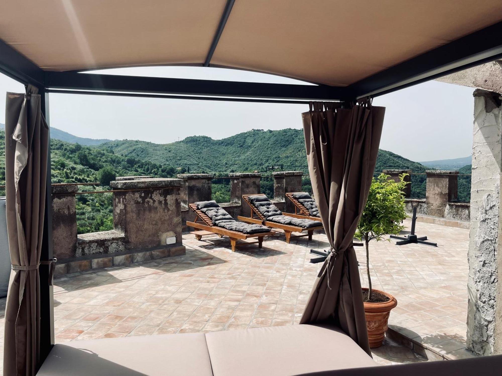 Castello Brancaccio Hotel San Gregorio da Sassola Екстериор снимка